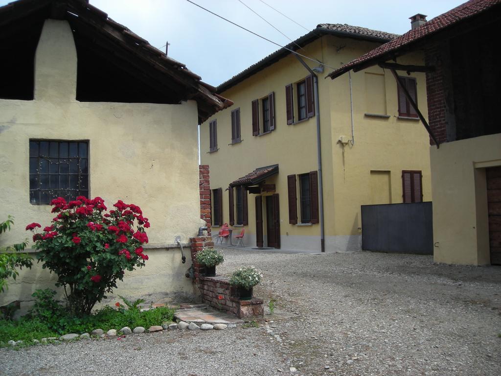 Agriturismo Cascina Roma オッツェロ エクステリア 写真